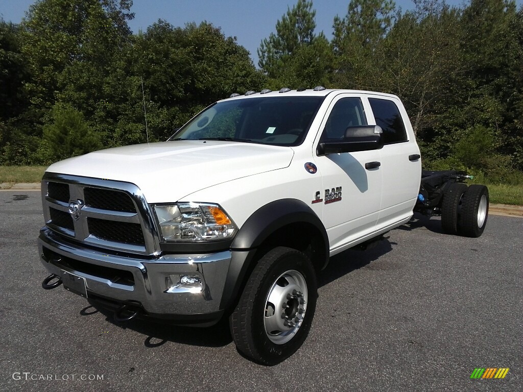 Bright White 2018 Ram 5500 Tradesman Crew Cab 4x4 Chassis Exterior Photo #122591773