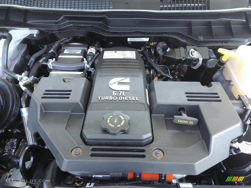 2018 Ram 5500 Tradesman Crew Cab 4x4 Chassis 6.7 Liter OHV 24-Valve Cummins Turbo-Diesel Inline 6 Cylinder Engine Photo #122592013