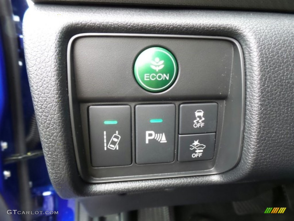 2017 Honda Accord Touring Coupe Controls Photo #122592997