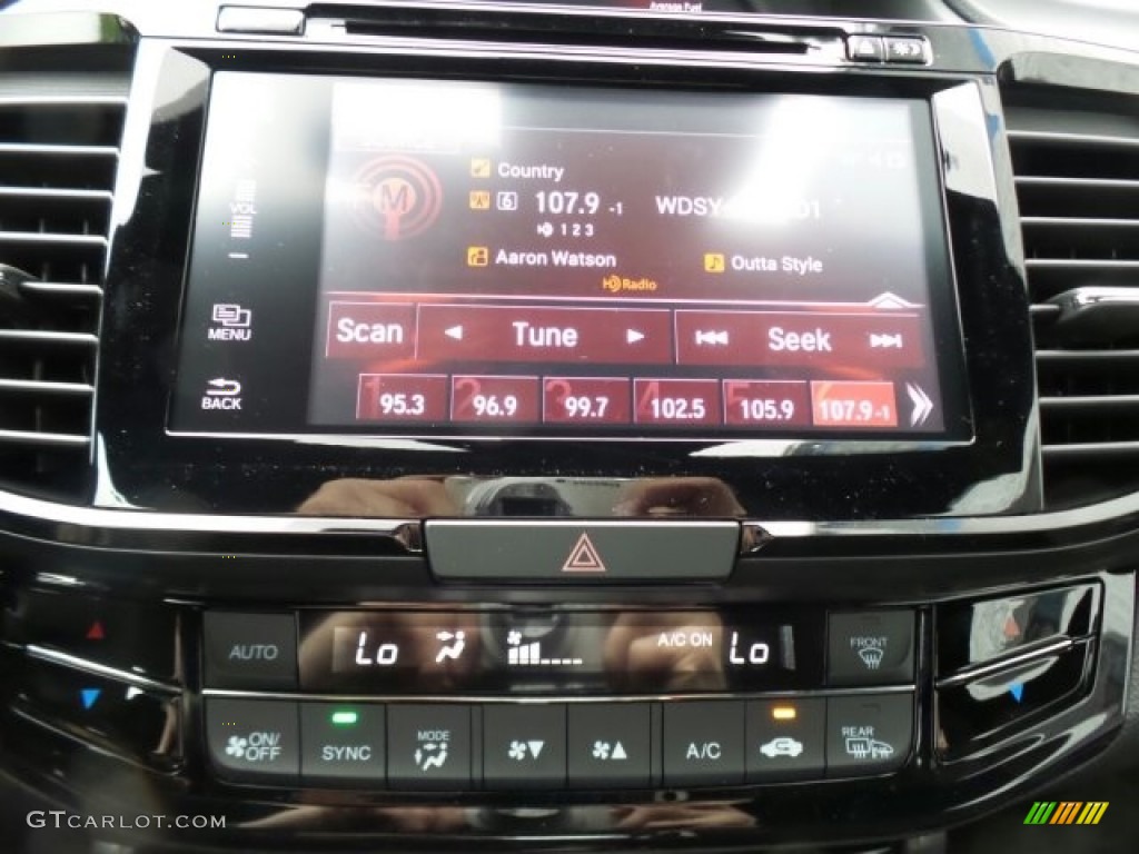 2017 Honda Accord Touring Coupe Controls Photo #122593138