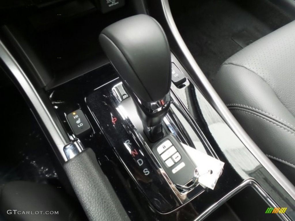 2017 Honda Accord Touring Coupe 6 Speed Automatic Transmission Photo #122593210
