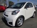 2013 Blizzard White Pearl Scion iQ   photo #3