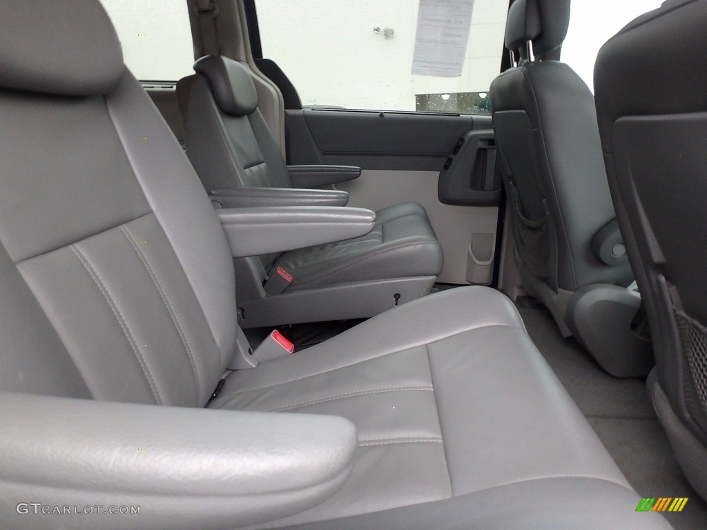 2010 Grand Caravan SXT - Deep Water Blue Pearl Coat / Medium Slate Gray/Light Shale photo #15