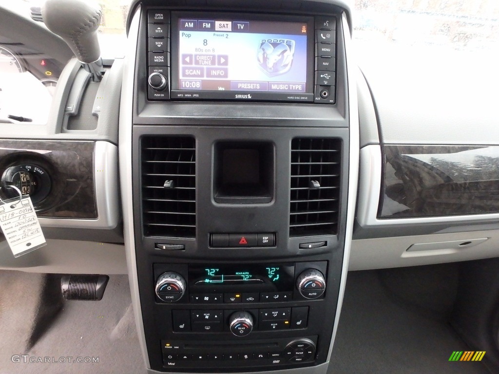 2010 Grand Caravan SXT - Deep Water Blue Pearl Coat / Medium Slate Gray/Light Shale photo #26