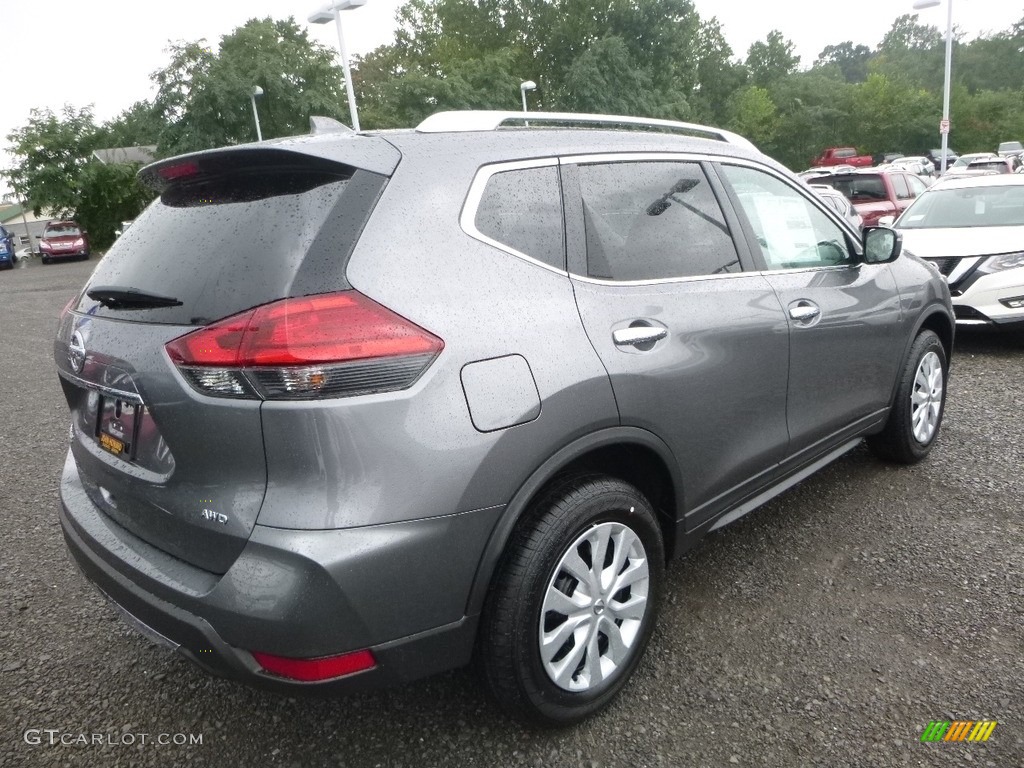 2017 Rogue S AWD - Gun Metallic / Charcoal photo #4