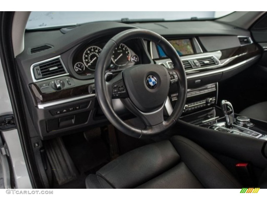 2017 BMW 5 Series 535i Gran Turismo Black Dashboard Photo #122601872
