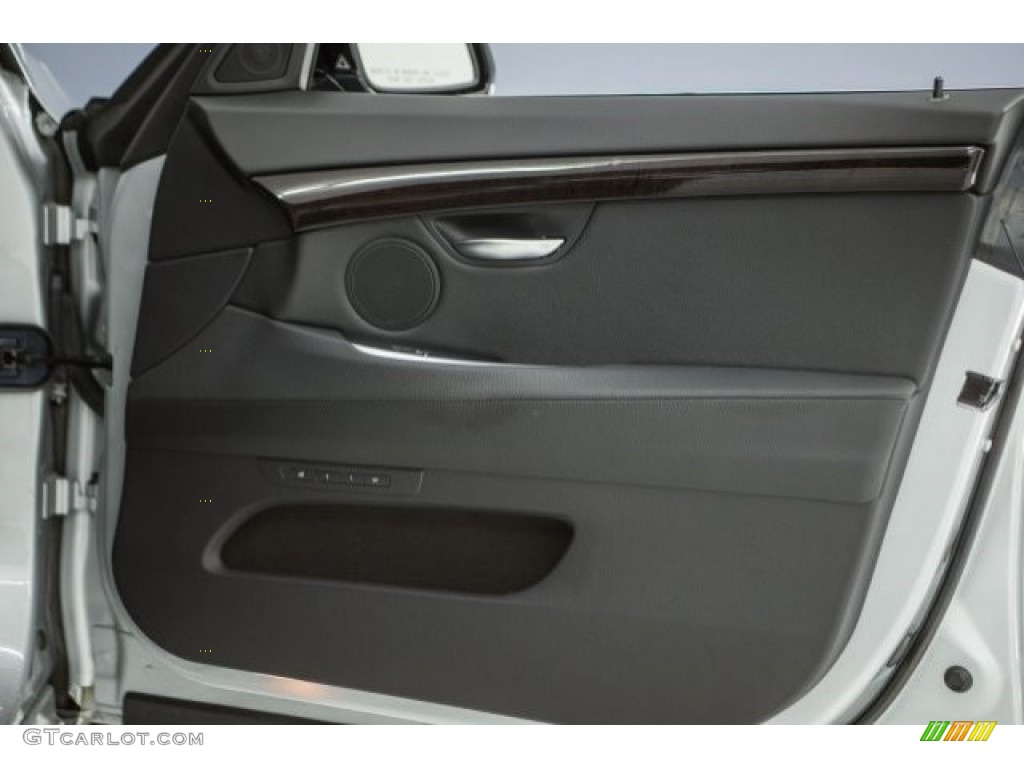 2017 BMW 5 Series 535i Gran Turismo Black Door Panel Photo #122601974