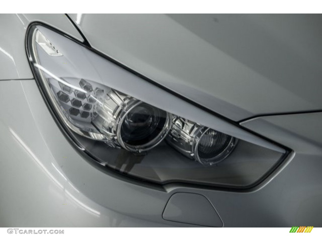 2017 5 Series 535i Gran Turismo - Glacier Silver Metallic / Black photo #22