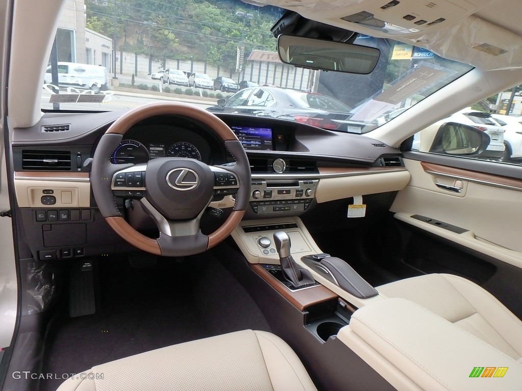 Parchment Interior 2017 Lexus ES 300h Hybrid Photo #122605013