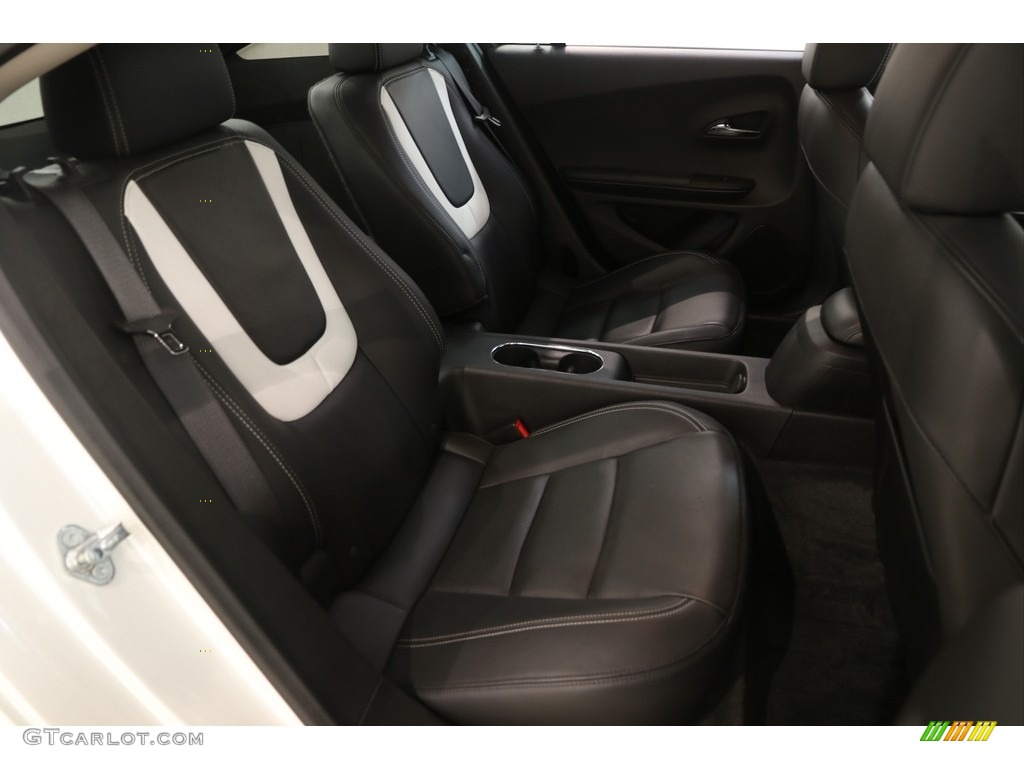 2012 Volt Hatchback - White Diamond Tricoat / Jet Black/Ceramic White Accents photo #13