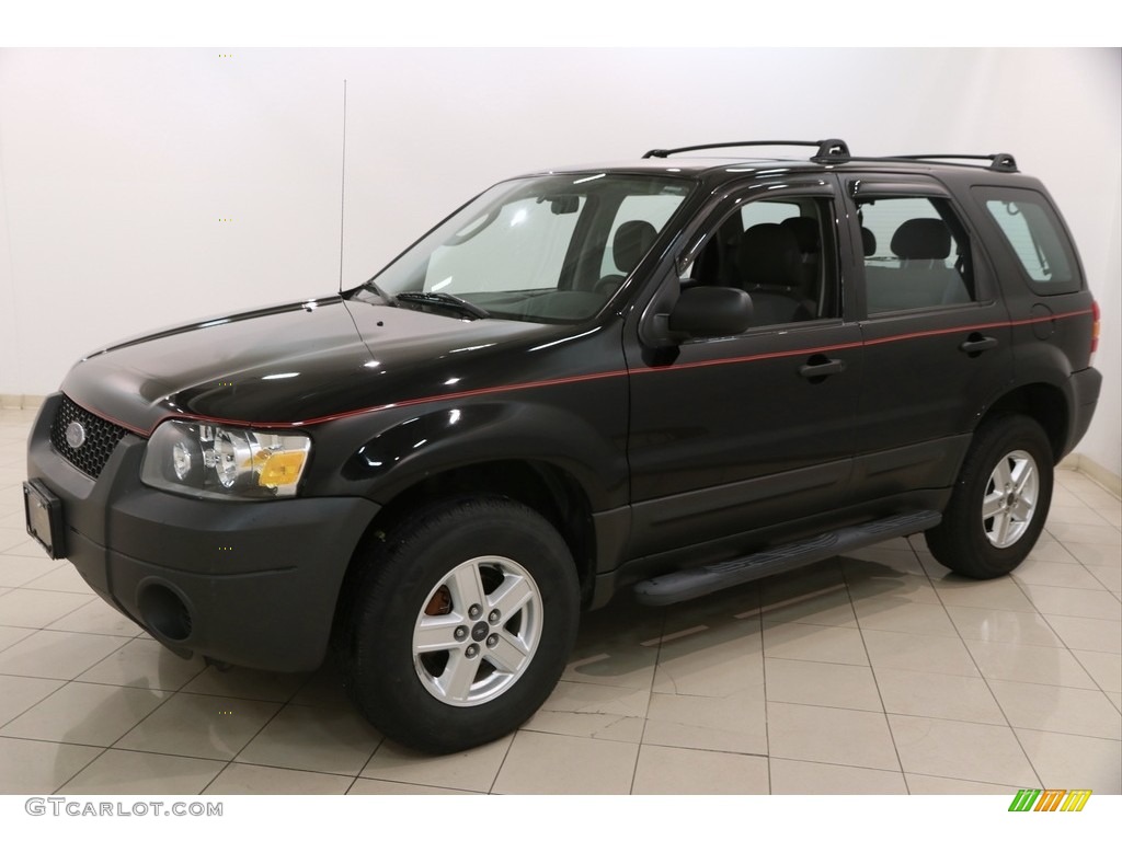 2006 Escape XLS 4WD - Black / Medium/Dark Flint photo #3