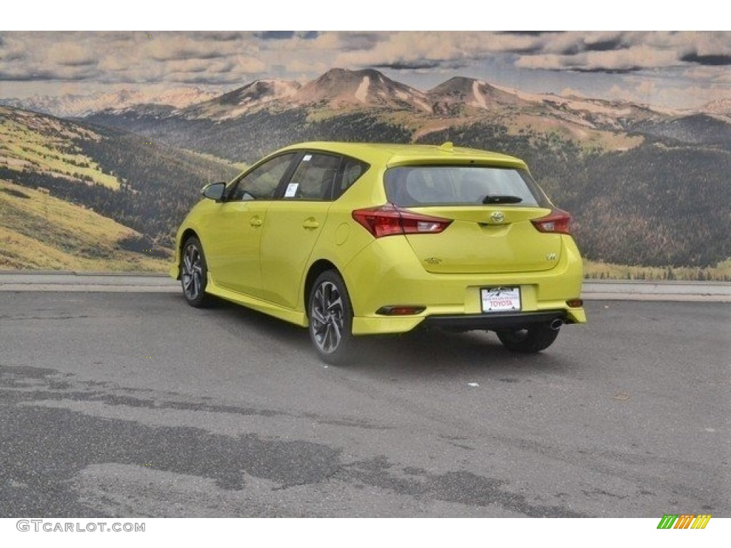 2017 Corolla iM  - Spring Green Metallic / Black photo #3