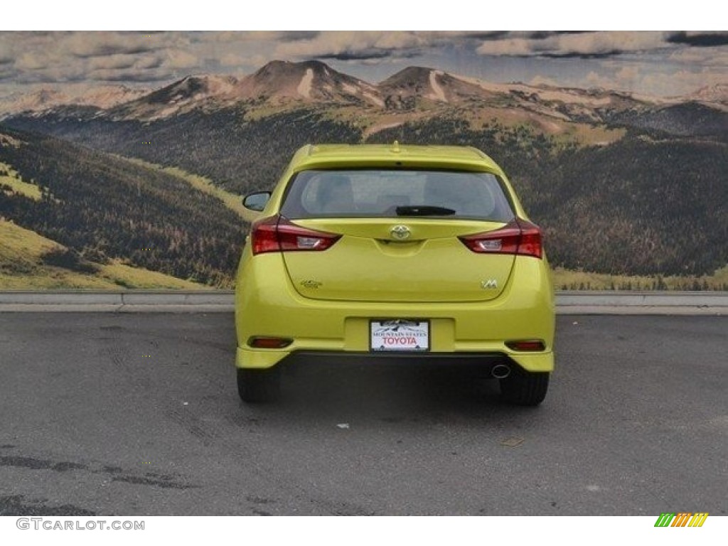2017 Corolla iM  - Spring Green Metallic / Black photo #4