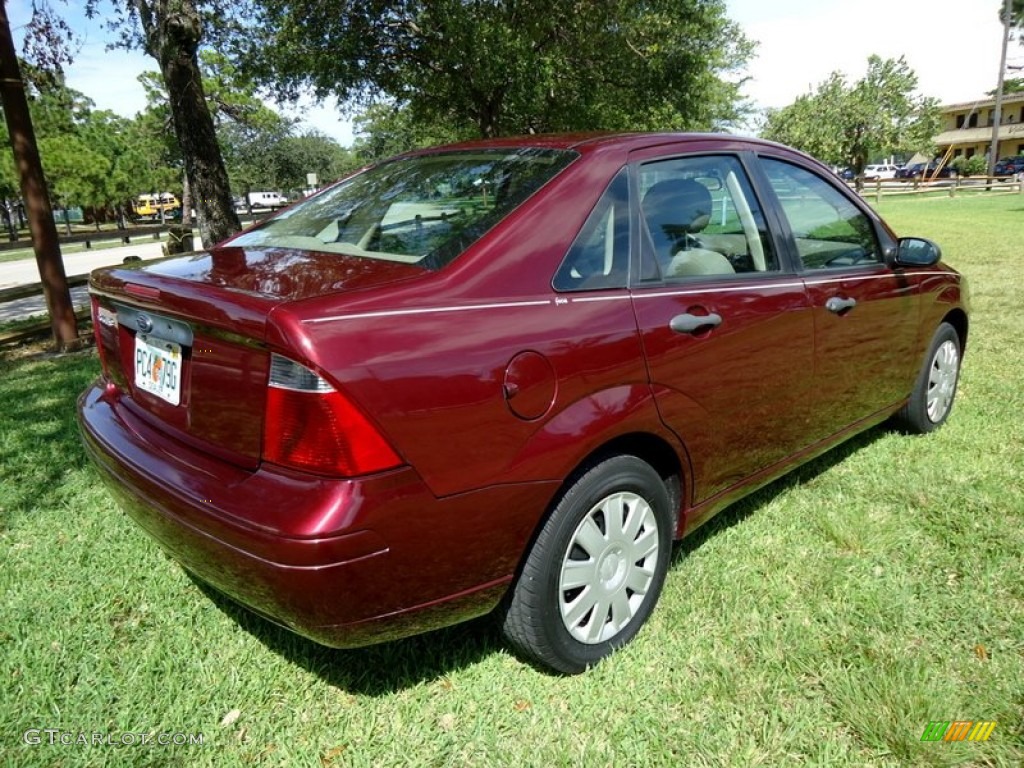 2007 Focus ZX4 S Sedan - Dark Toreador Red Metallic / Dark Pebble/Light Pebble photo #13