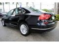 Black - Passat SE Sedan Photo No. 7