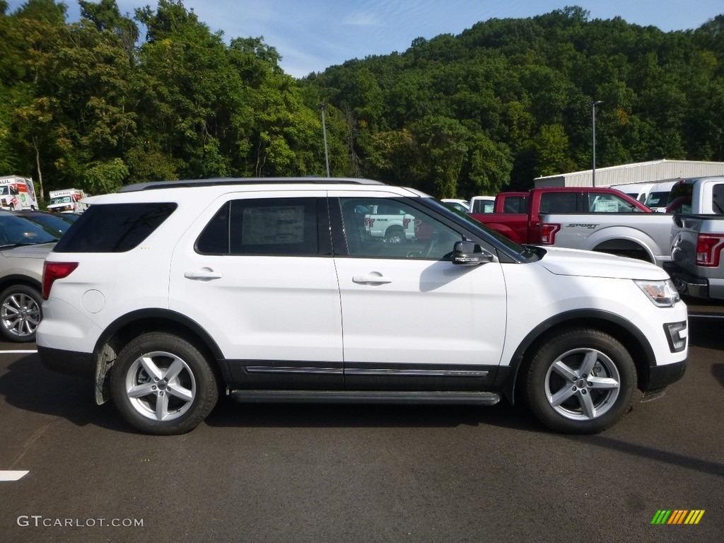 2017 Explorer XLT 4WD - Oxford White / Ebony Black photo #1