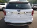 2017 Oxford White Ford Explorer XLT 4WD  photo #6