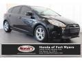Tuxedo Black - Focus SE Hatchback Photo No. 1