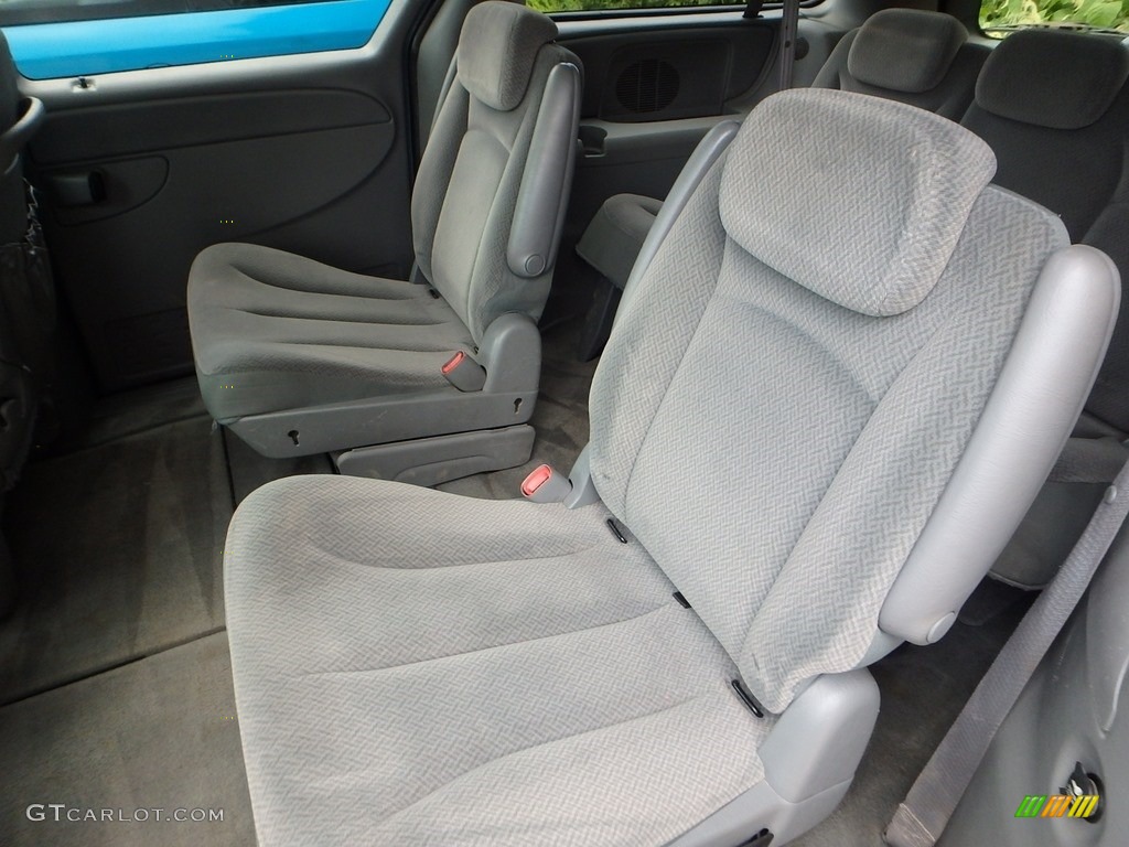 2005 Grand Caravan SXT - Butane Blue Pearl / Medium Slate Gray photo #8