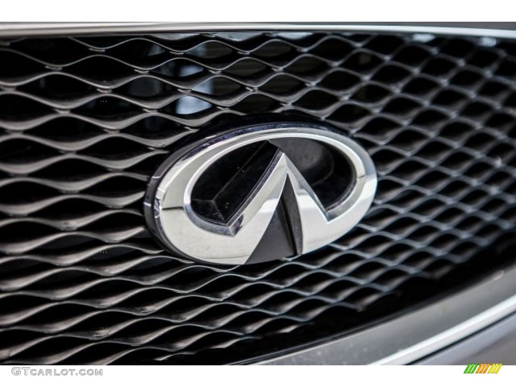 2017 Q50 2.0t - Graphite Shadow / Graphite photo #27