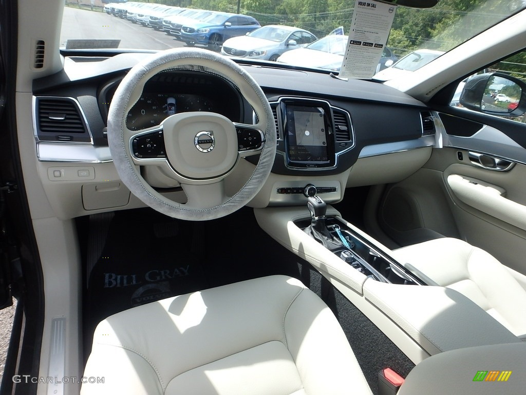 2018 XC90 T6 AWD Momentum - Pine Grey Metallic / Blonde photo #10