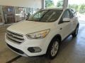 2017 Oxford White Ford Escape SE 4WD  photo #4