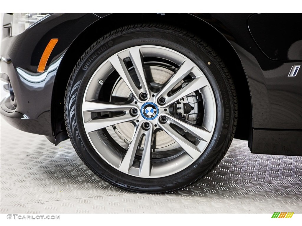 2018 3 Series 330e iPerformance Sedan - Jet Black / Black photo #9
