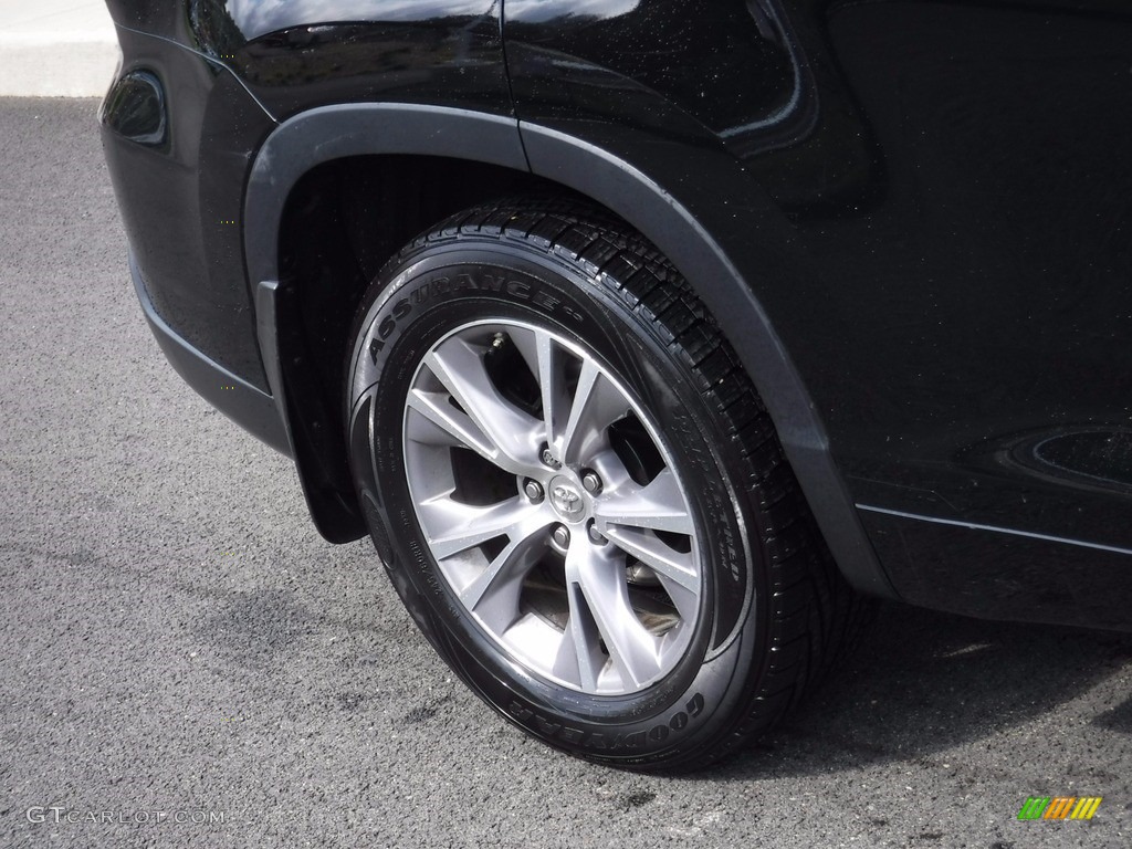2015 Highlander XLE AWD - Attitude Black Metallic / Black photo #3