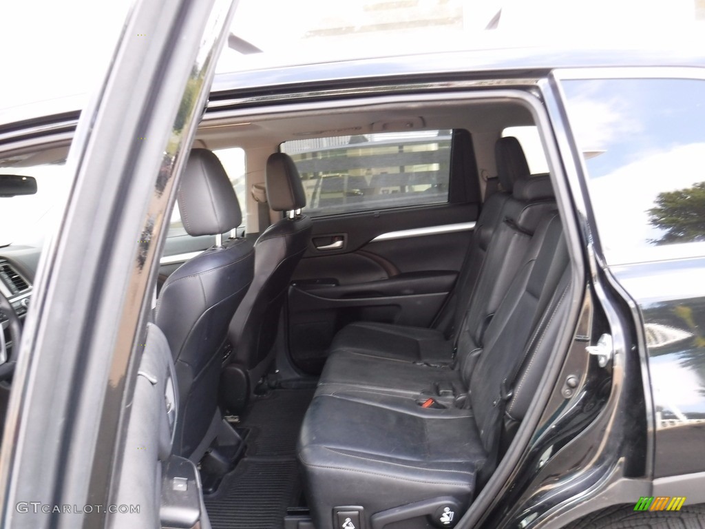 2015 Highlander XLE AWD - Attitude Black Metallic / Black photo #20