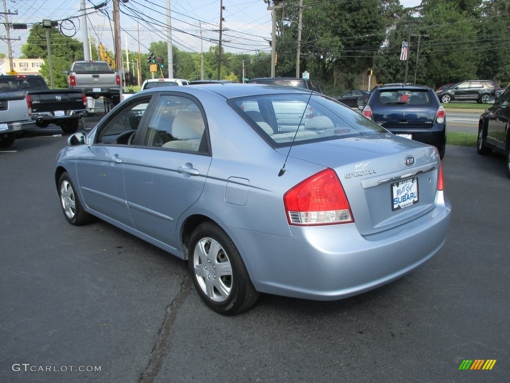2007 Spectra LX Sedan - Ice Blue / Gray photo #8