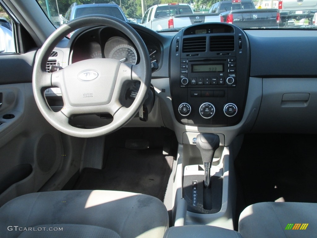 2007 Spectra LX Sedan - Ice Blue / Gray photo #10