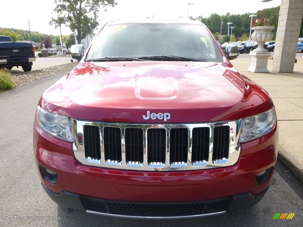2011 Grand Cherokee Limited 4x4 - Inferno Red Crystal Pearl / Black/Light Frost Beige photo #4