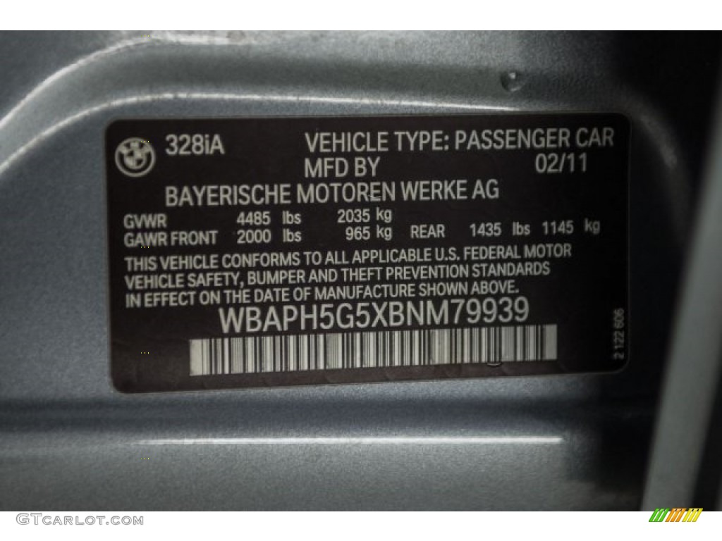 2011 3 Series 328i Sedan - Space Gray Metallic / Gray Dakota Leather photo #17