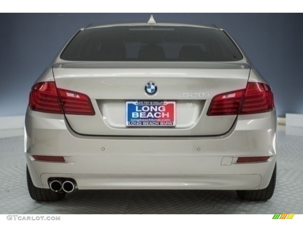 2015 5 Series 528i Sedan - Cashmere Silver Metallic / Black photo #3