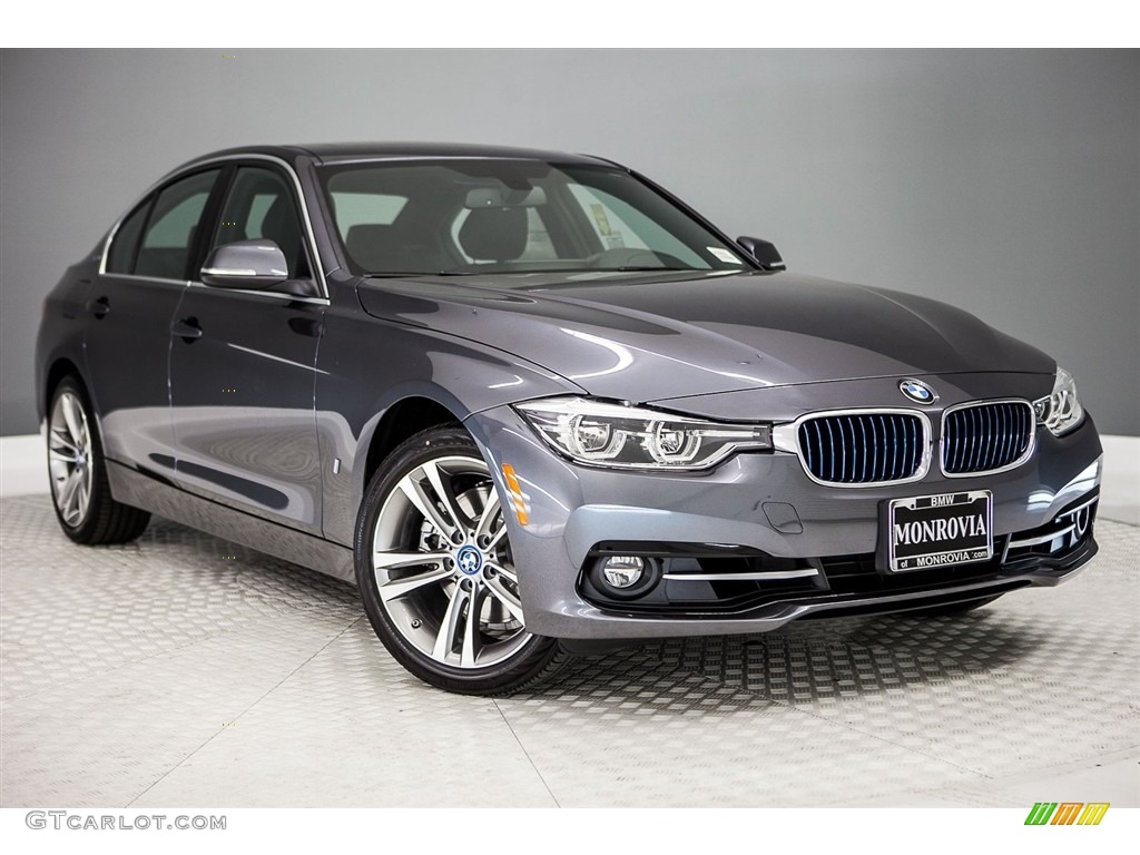 Mineral Grey Metallic 2018 BMW 3 Series 330e iPerformance Sedan Exterior Photo #122654879