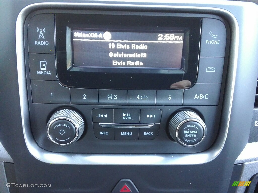 2018 Ram 5500 Tradesman Crew Cab 4x4 Chassis Controls Photo #122658041