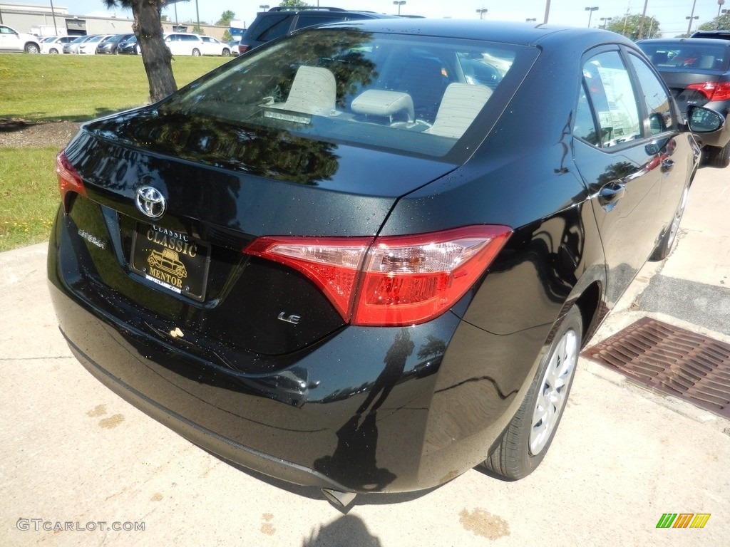 2017 Corolla LE - Black Sand Pearl / Ash Gray photo #2