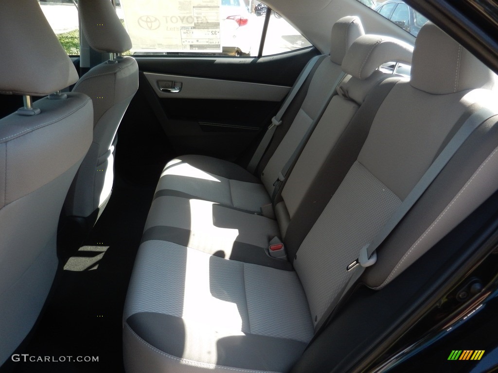 2017 Corolla LE - Black Sand Pearl / Ash Gray photo #5
