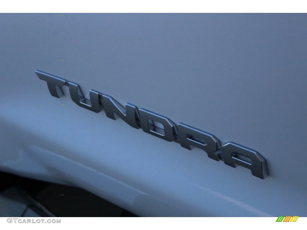 2018 Tundra Limited CrewMax 4x4 - Super White / Sand Beige photo #9