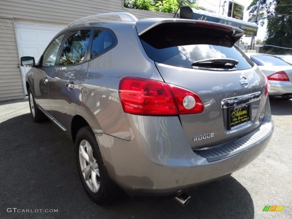 2011 Rogue SV AWD - Frosted Steel Metallic / Black photo #4