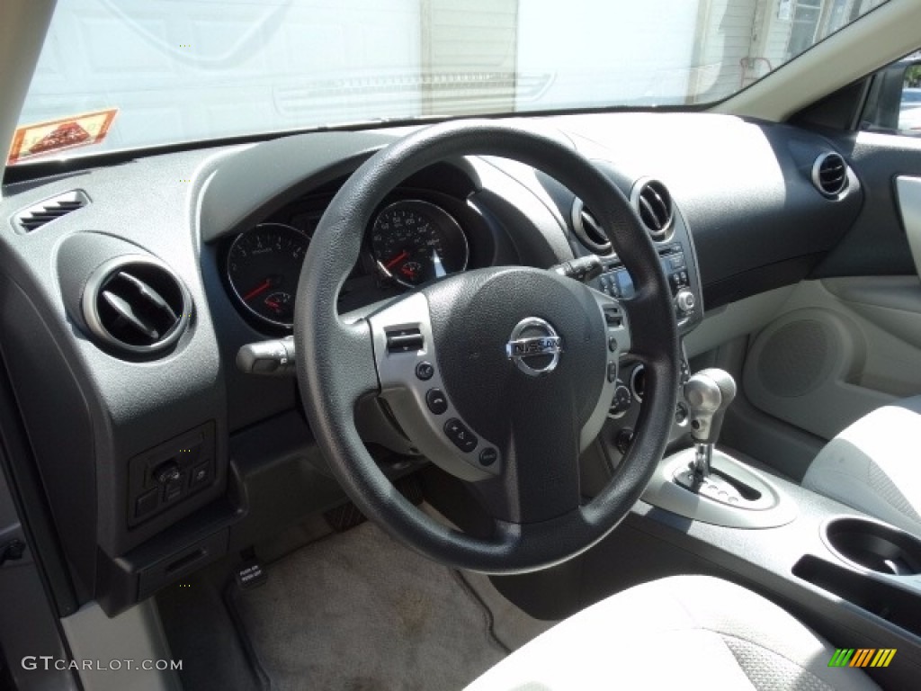 2011 Rogue SV AWD - Frosted Steel Metallic / Black photo #10