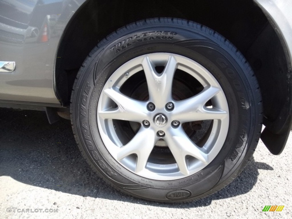 2011 Rogue SV AWD - Frosted Steel Metallic / Black photo #27