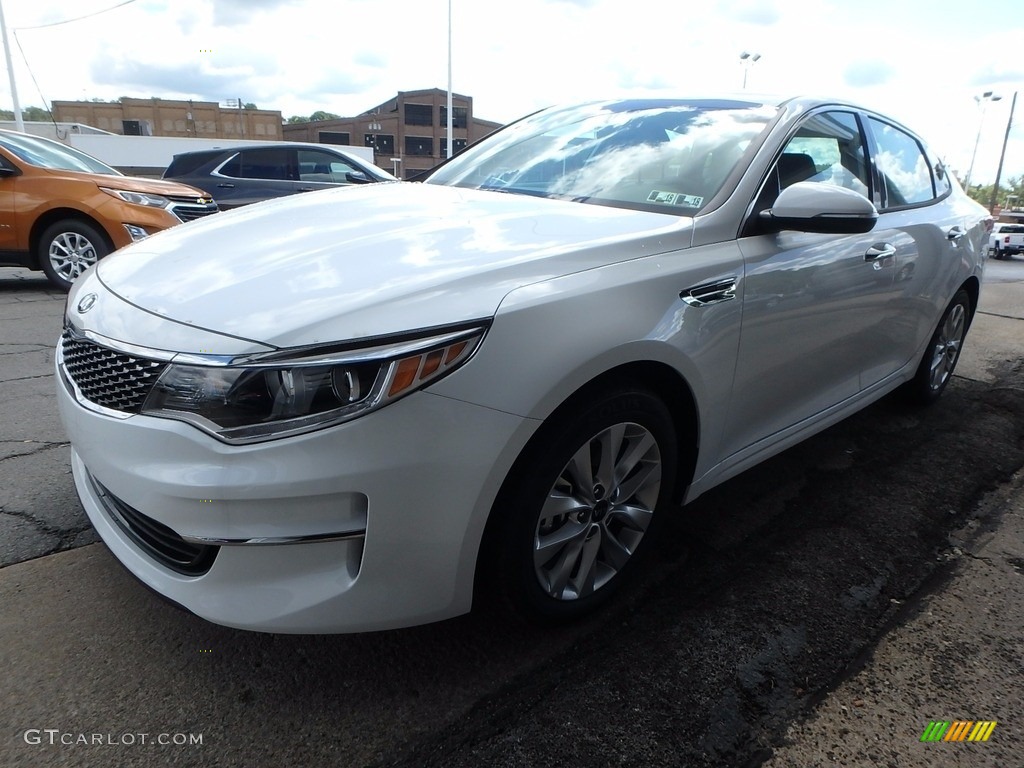 2018 Optima EX - Snow White Pearl / Black photo #6