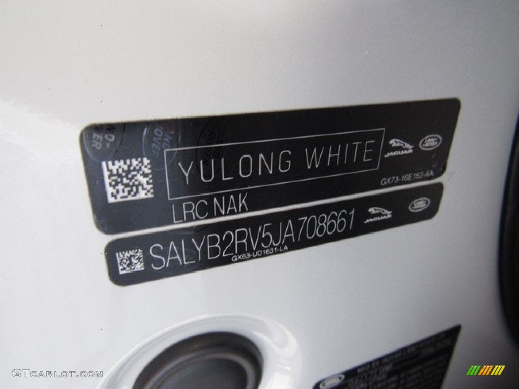 2018 Range Rover Velar Color Code NAK for Yulong White Metallic Photo #122678547