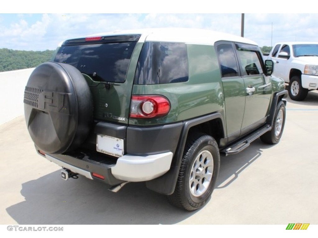 2013 FJ Cruiser 4WD - Army Green / Dark Charcoal photo #9