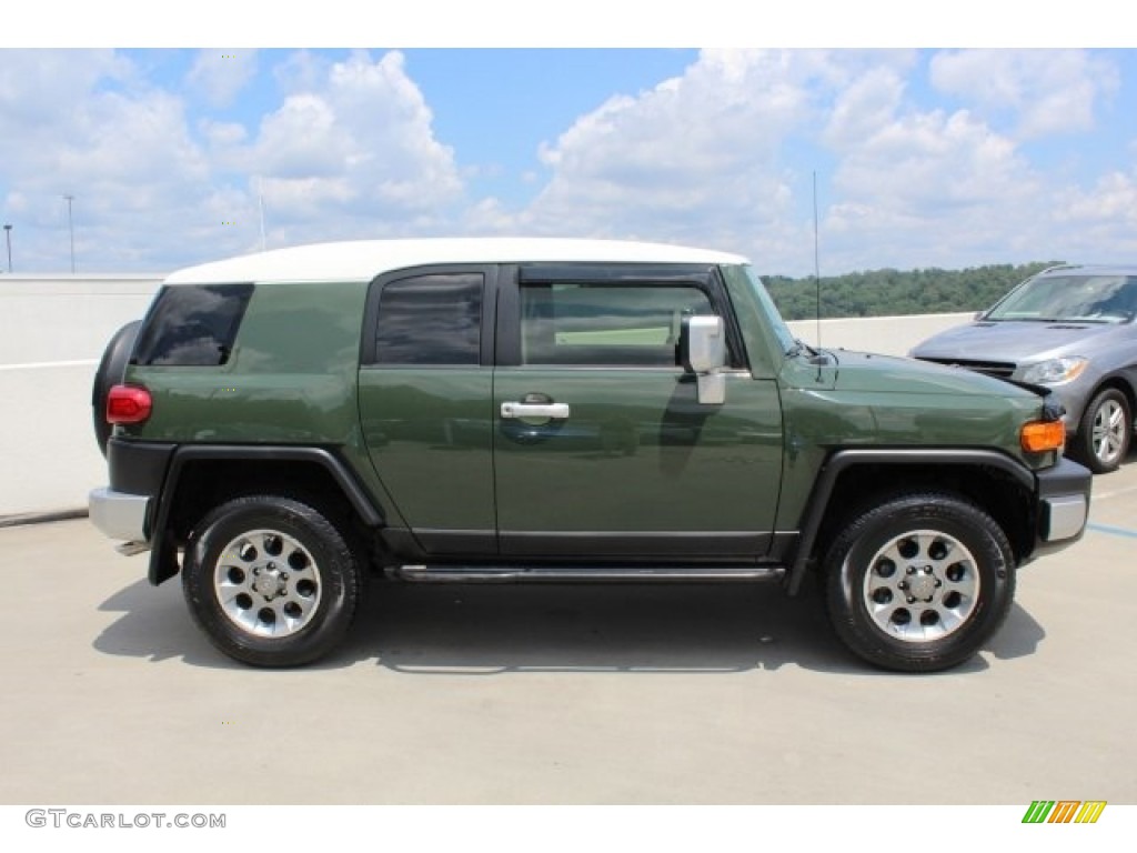 2013 FJ Cruiser 4WD - Army Green / Dark Charcoal photo #12