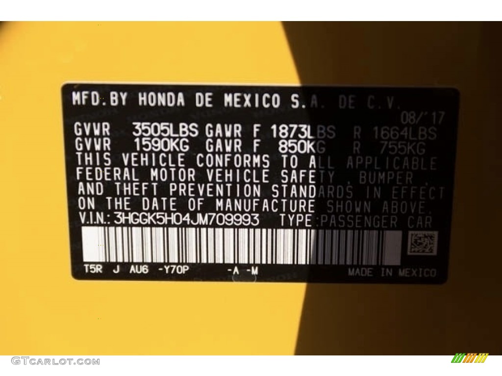 2018 Fit Color Code Y70P for Helios Yellow Pearl Photo #122683895