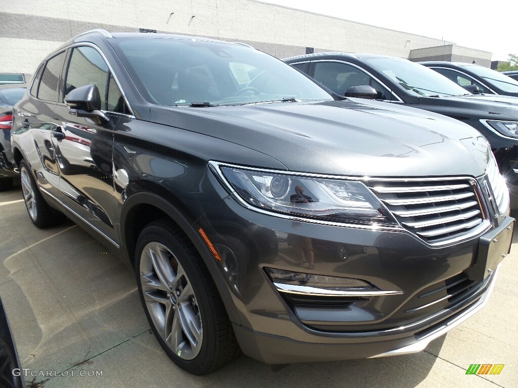 Magnetic Lincoln MKC