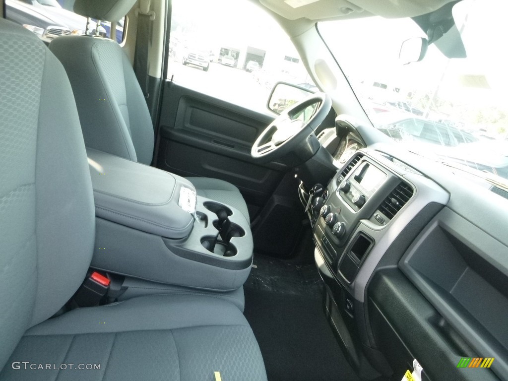 2017 1500 Express Quad Cab 4x4 - Bright Silver Metallic / Black/Diesel Gray photo #10