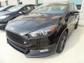 Shadow Black - Focus ST Hatch Photo No. 1